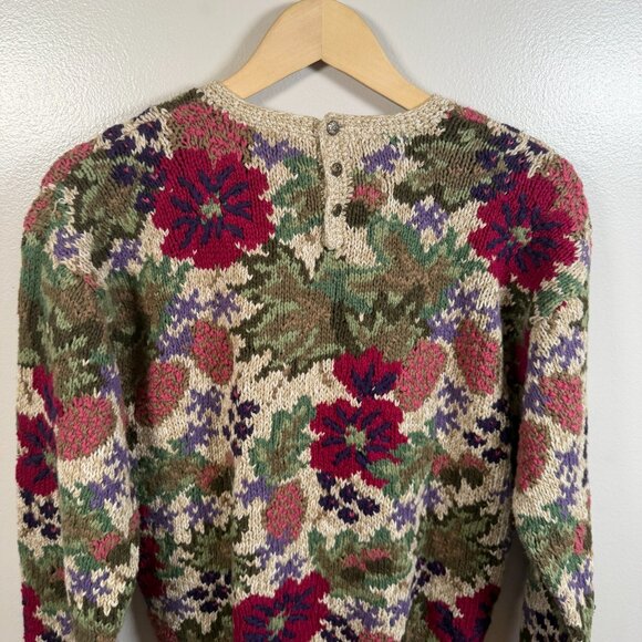 VTG Talbots Hand Knit Floral Sweater Size Medium Chunky Knit Grandma Granny - Picture 9 of 9